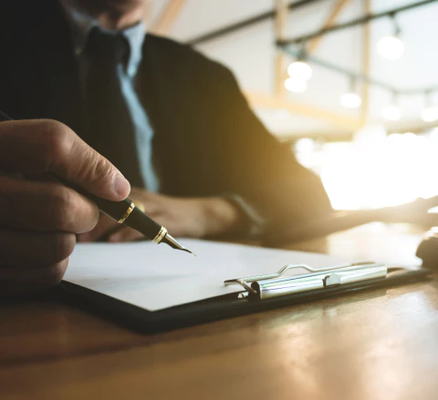 appraiser-preparing-the-contract-for-his-client-fairfield-ct